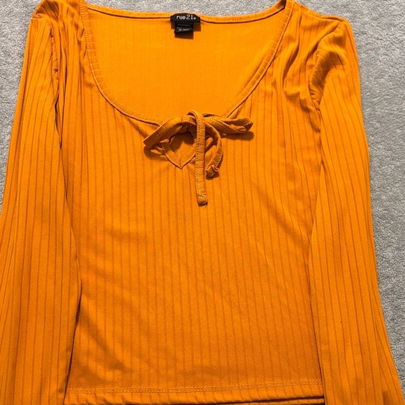 Rue21 Orange Ribbed Crop Top - Picture 2 of 3